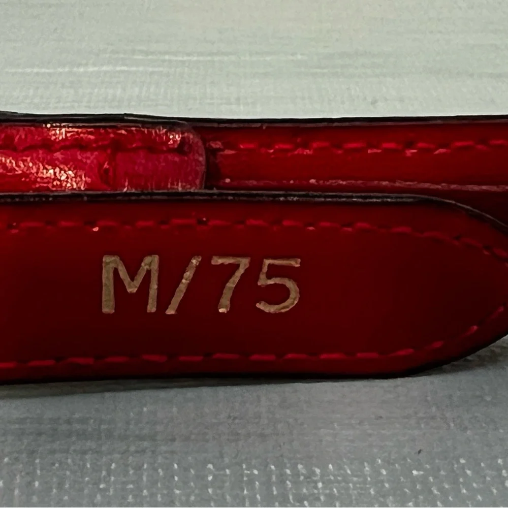 Vintage Paloma Picasso Italian Red Leather XXXOOO Belt - Picture 8 of 10